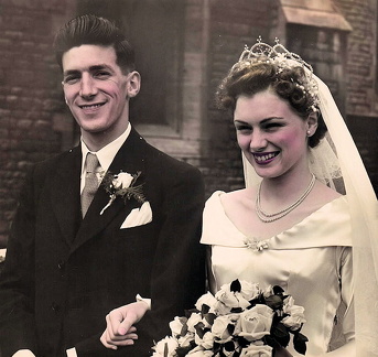 mum-dad-wedding-new